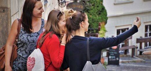 Selfie Poses