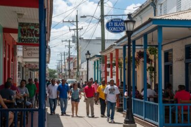 is belize safe to live